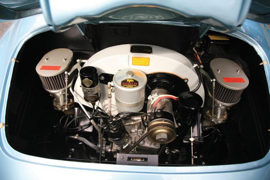  Porsche 356A 1600S Speedster 1956 года  (фото 10 из 11)
